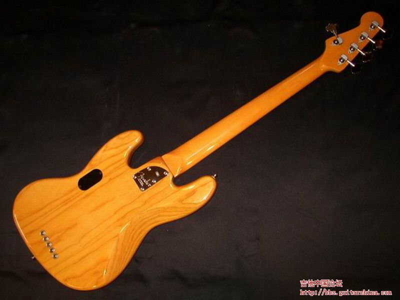 Fender USA Marcus Miller Jazz V2.jpg